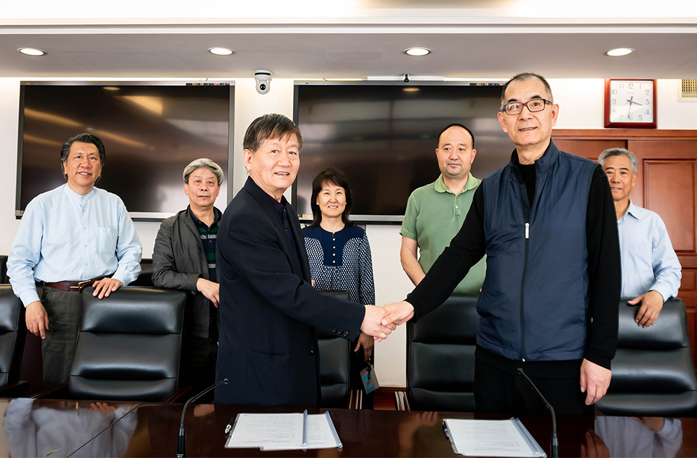 中日华侨华人摄影团体友好合作协议在京签署