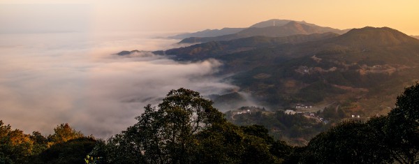 山墩暮霭 