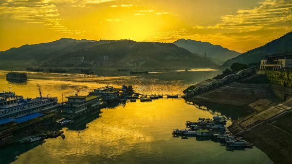 lu001960组照