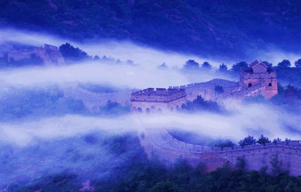 雾锁边关